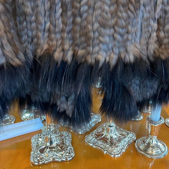 Rabbit and fox fur knitted vest - Picture 8 of 9